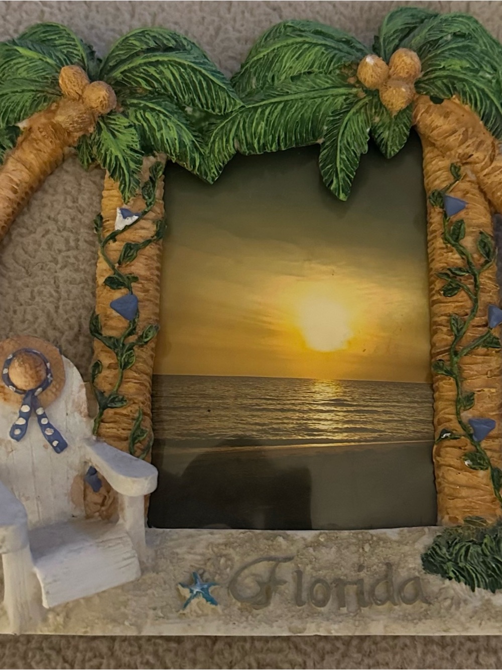Florida Palm Tree Photo Frame - Green and Tan